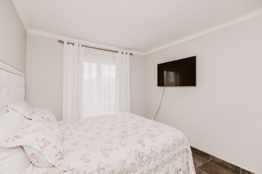 3 Bedroom Property for Sale in Haasendal Western Cape